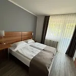 Hotel Schlangenbader Hof 3*