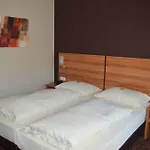 Hotel Schlangenbader Hof 3*