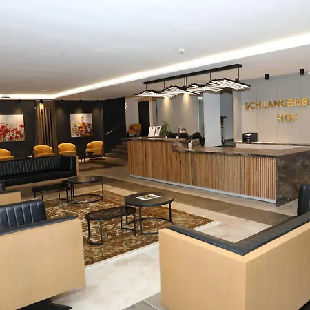 فندق Schlangenbader Hof سخلانغنباد