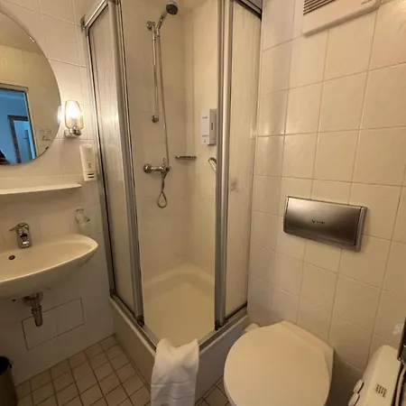 Schlangenbader Hof Hotel 3*