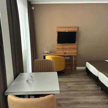 Hotel Schlangenbader Hof 3*